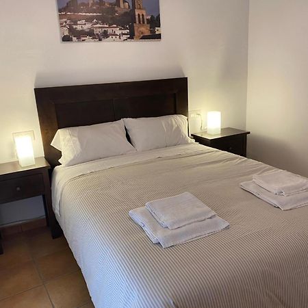 Apartamento Puerta Del Perdon Constantina Bagian luar foto