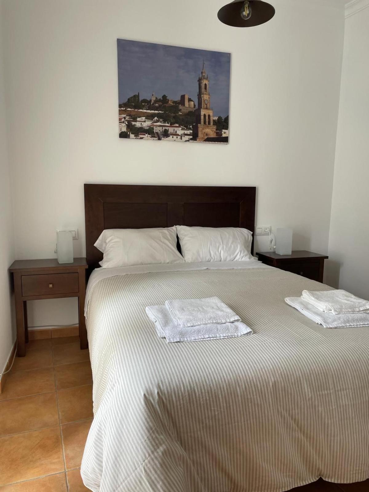 Apartamento Puerta Del Perdon Constantina Bagian luar foto