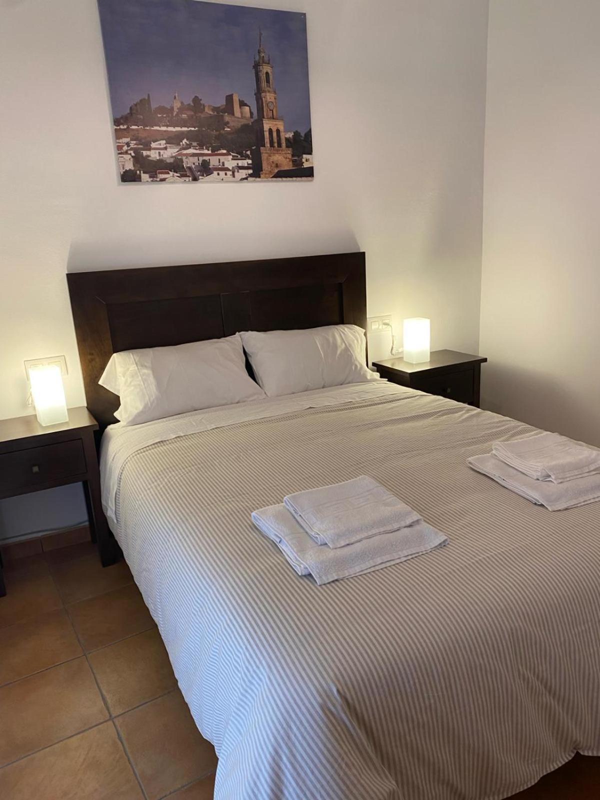 Apartamento Puerta Del Perdon Constantina Bagian luar foto