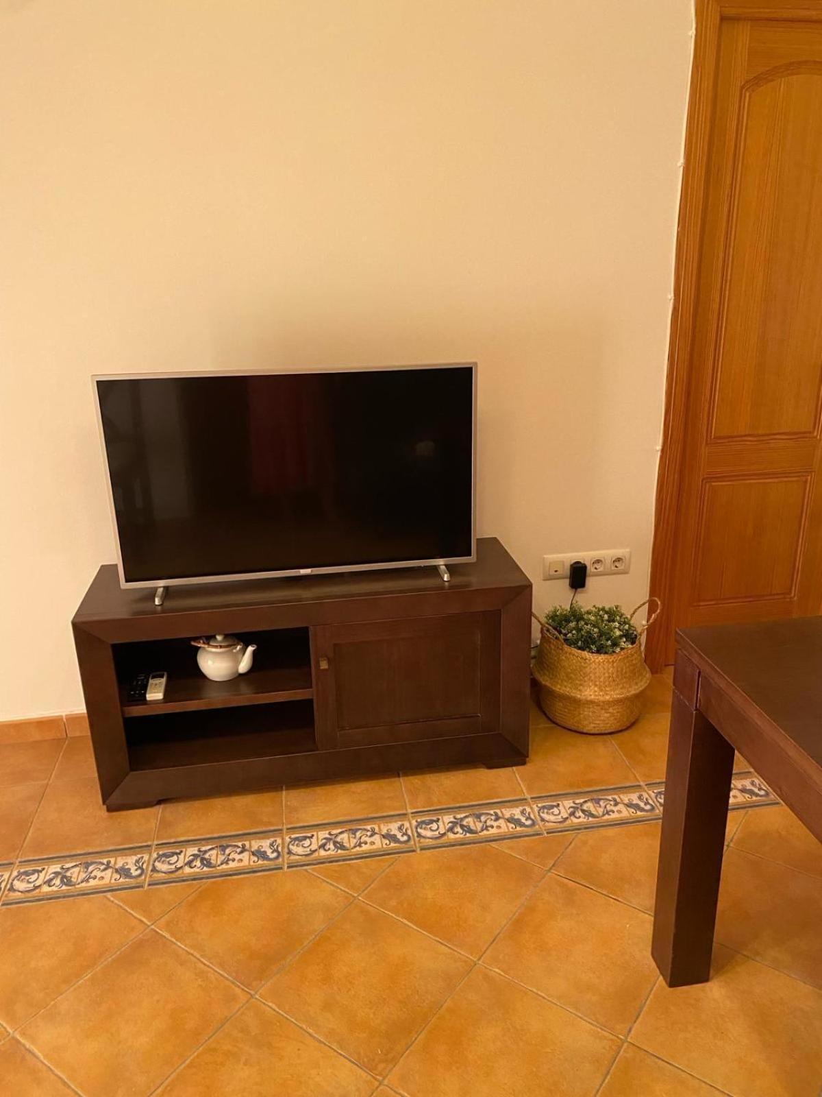 Apartamento Puerta Del Perdon Constantina Bagian luar foto