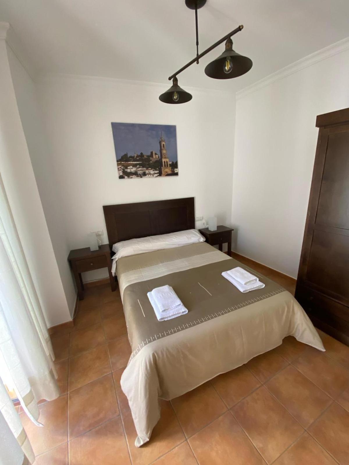 Apartamento Puerta Del Perdon Constantina Bagian luar foto